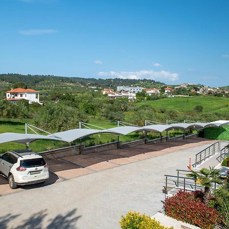 Villa Sara Nikíti Eksteriør bilde
